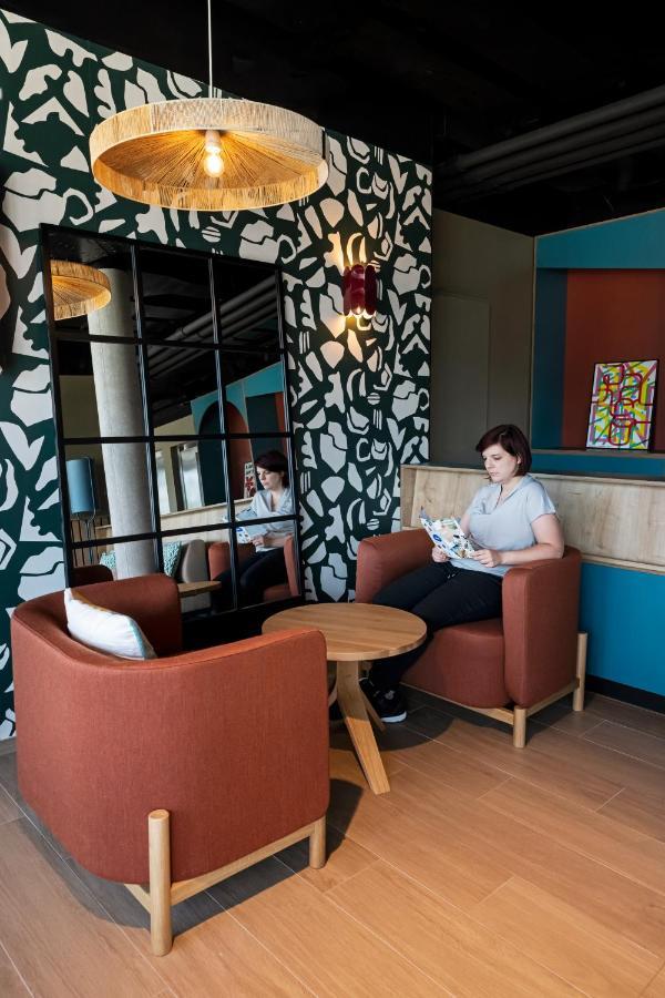 B&B Hotel Nyon Exterior photo